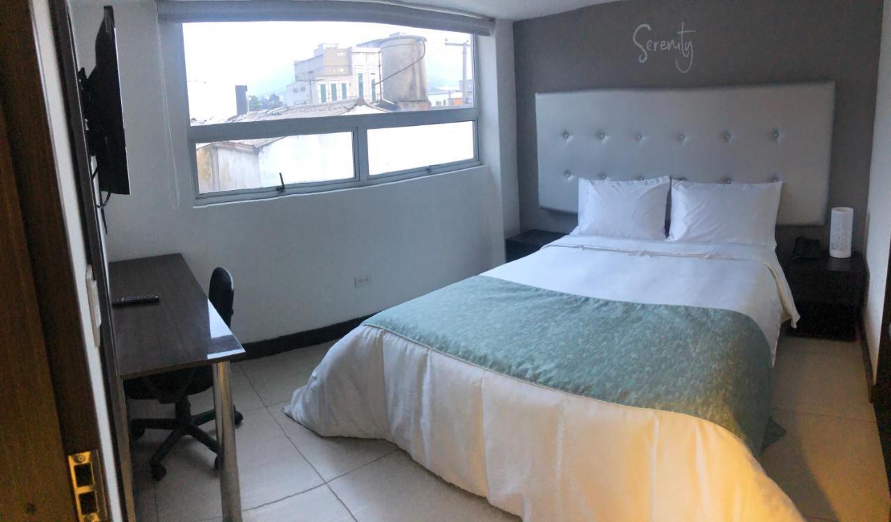 Hotel Serenity Corferias 波哥大 外观 照片