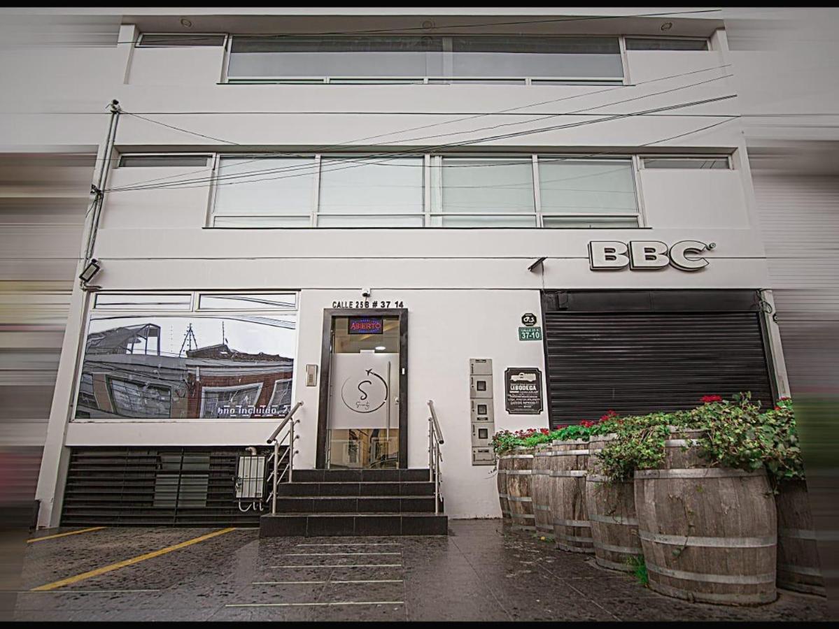 Hotel Serenity Corferias 波哥大 外观 照片